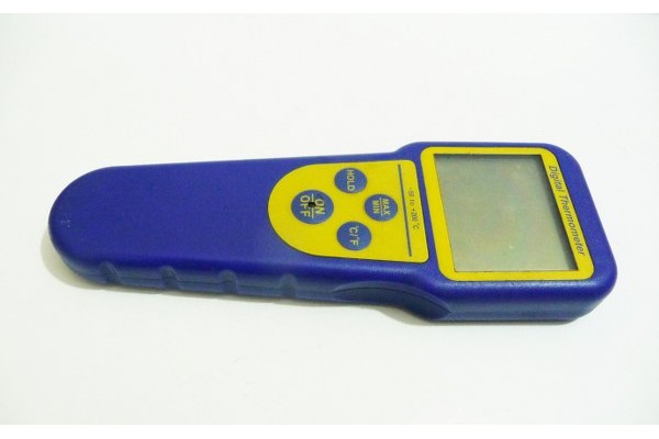 Digital Thermometer With Probe, 810-950, E.T.I, Made in UK